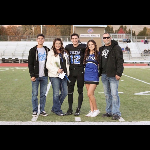 Meet your Posher, Ali - Picture 12 of 15